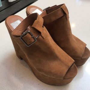 Dolce Vita Platform Peep Toe Heels